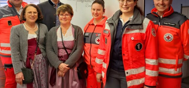 SPD-Stadtratsfraktion besucht die Rettungskräfte der Dult